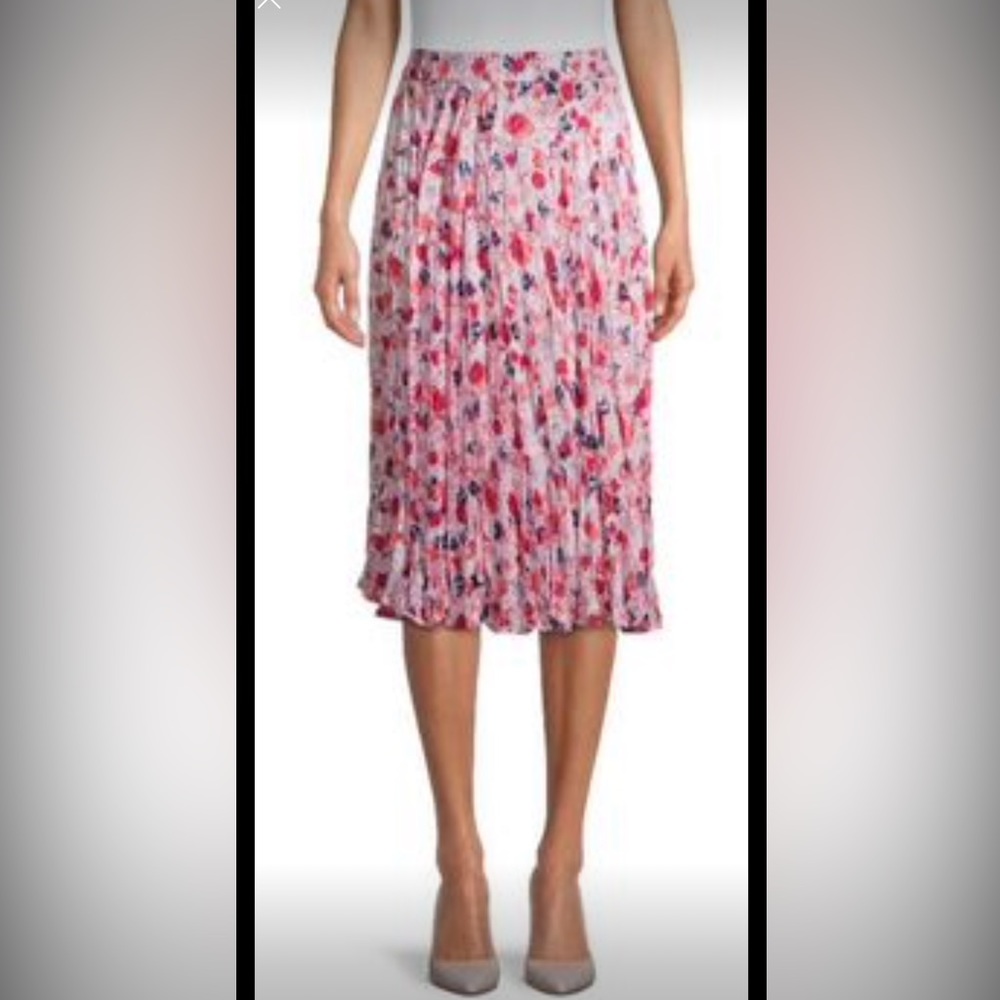 Brand NWT. Women's Plus Floral Midi Crinkle Skirt. Size Large (12-14).